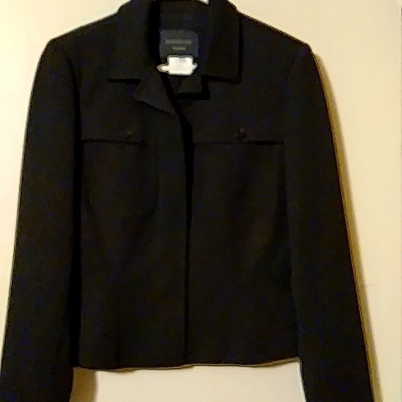 Vertigo Paris Jackets & Blazers - Nwot Vertigo Paris Small Black Zip Up Jacket/blazer gorgeous 😍